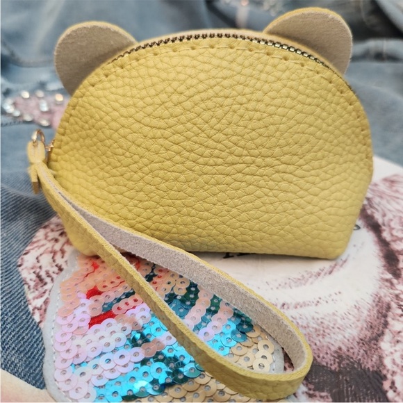 Yellow Elephant Wristlet EUC - Picture 3 of 6